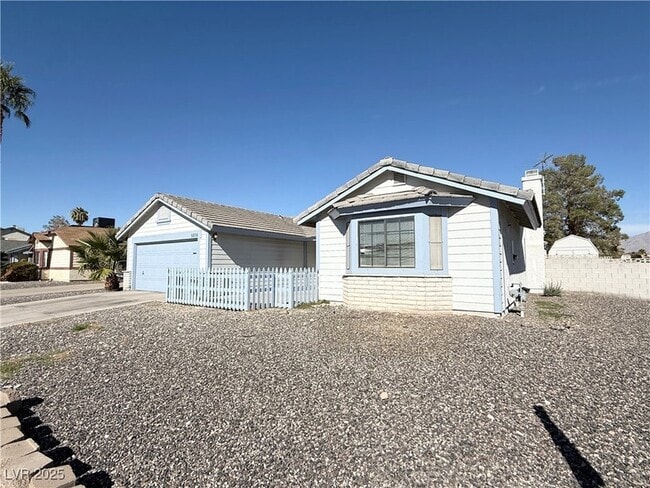 Building Photo - 5876 Filmore Ave