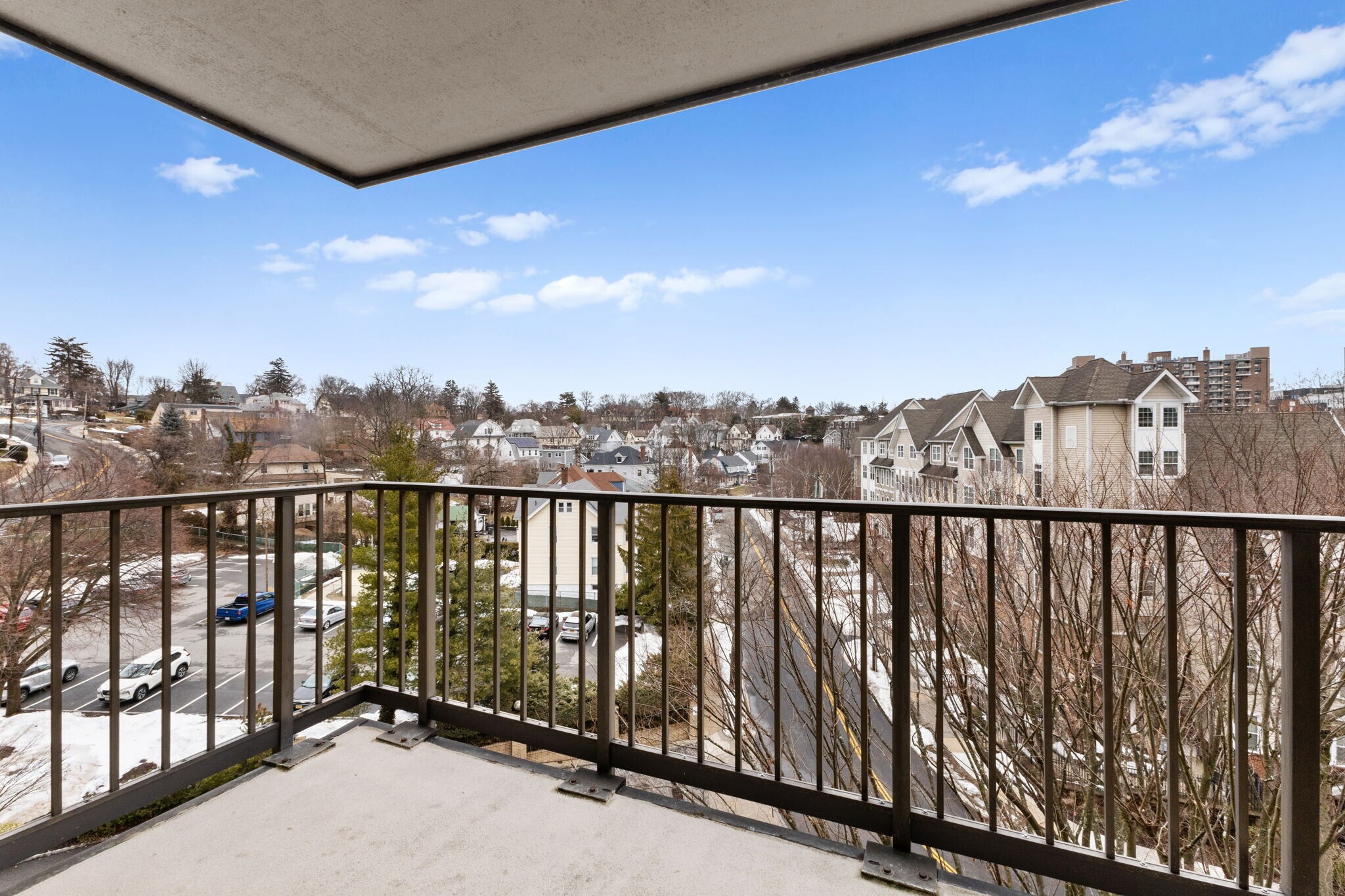 Building Photo - 25 Rockledge Ave