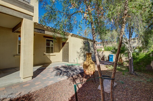 Building Photo - 21158 W Sycamore Dr