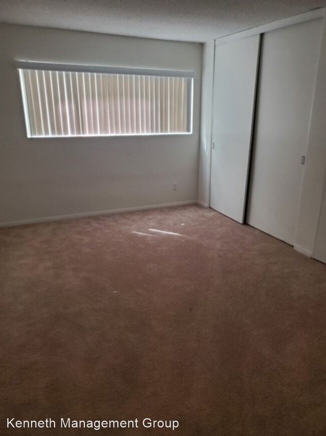 Building Photo - 2 br, 2 bath House - 5250 Zelzah Ave Apt 2A