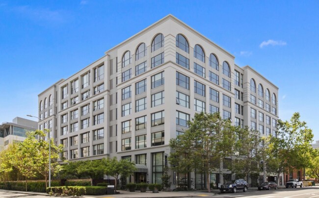 The Bond beautique condos - 311 2nd St