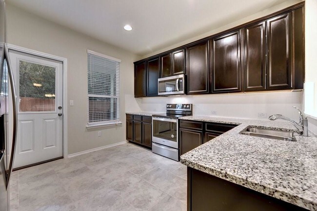 Building Photo - 10505 Abana Way