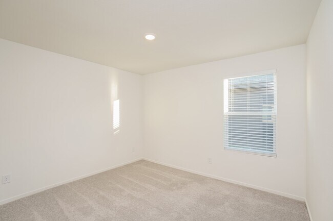 Building Photo - 10810 Red Orchid Dr