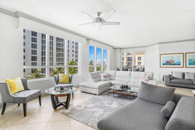Building Photo - 3800 N Ocean Dr