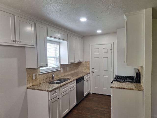 Building Photo - 209 Heather Dr