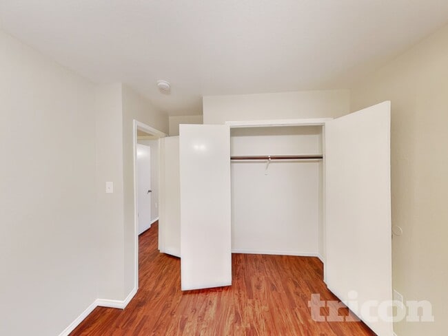 Building Photo - 2709 Star Ave