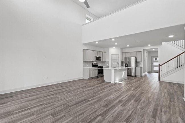 Building Photo - 16508 Coratina Dr