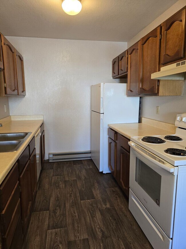 Building Photo - 1 Bed 1 Bath Apt.