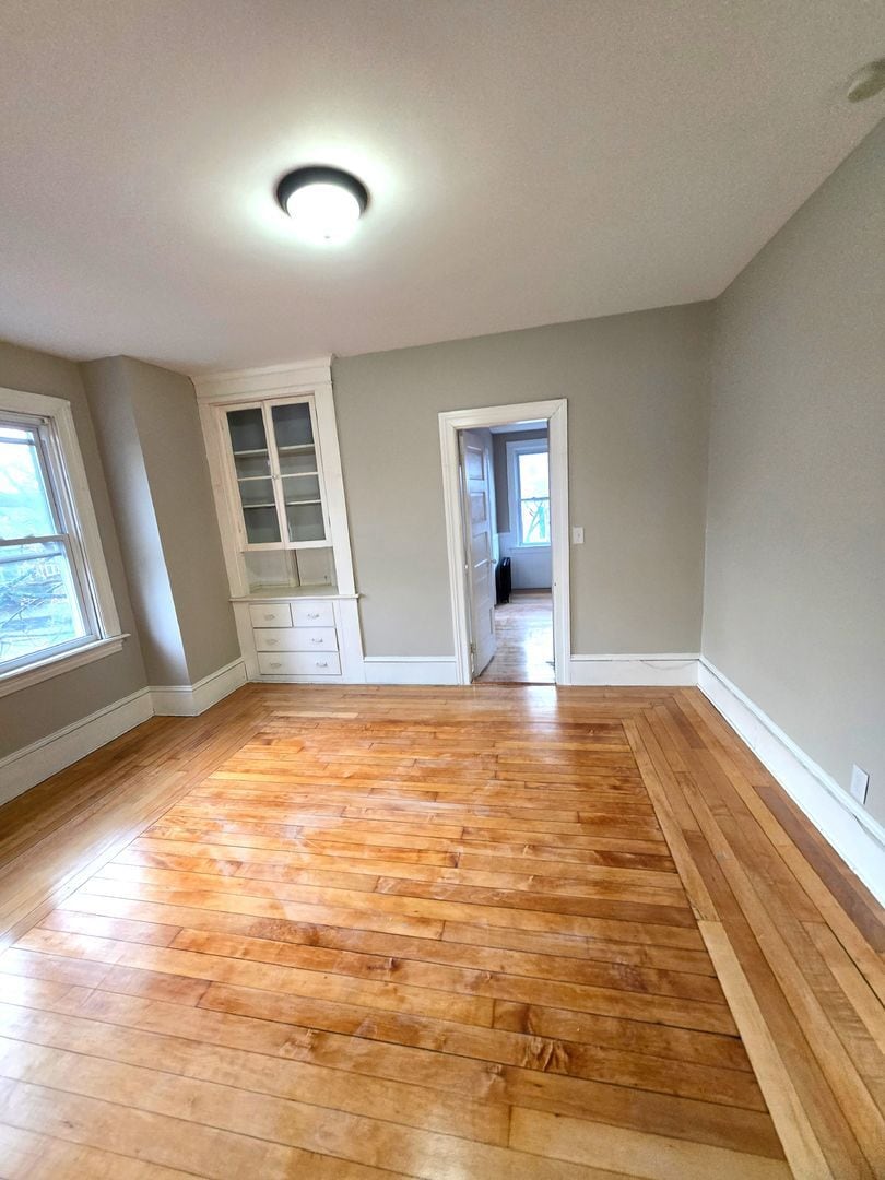 Building Photo - 848 Smith St