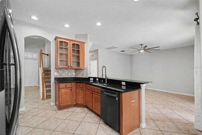 Building Photo - 301 Fern Gulley Dr