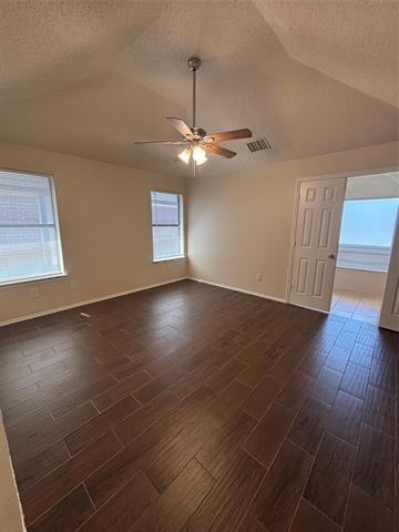 Building Photo - 1615 Ariel Dr