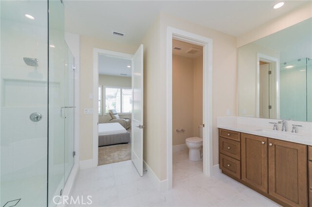 Building Photo - 58 Longchamp