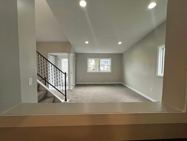 Building Photo - 4210 Burningtree Rd