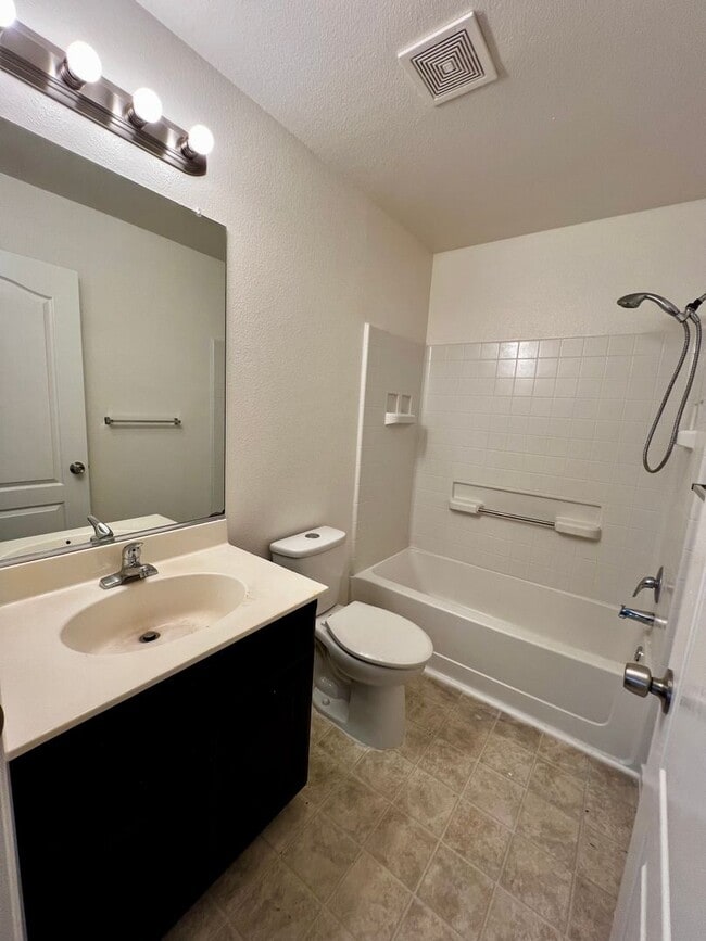 Building Photo - 1230 Sunup Dr