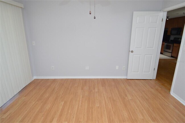 Building Photo - 10263 Gandy Blvd N