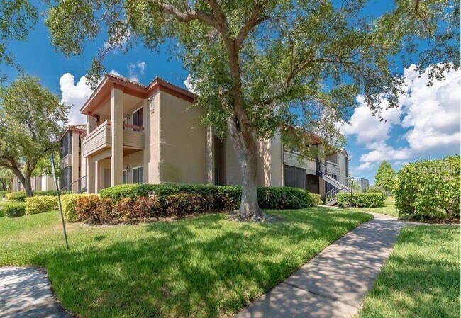 Building Photo - 10263 Gandy Blvd N