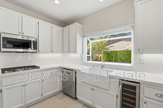 Building Photo - 23 Westbourne Ct