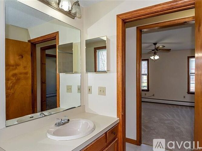 Building Photo - 53 Franklin St