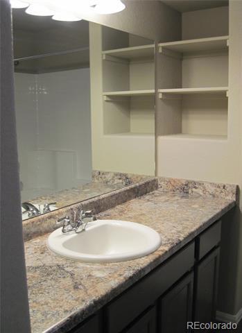 Building Photo - 7724 Sand Lake Heights