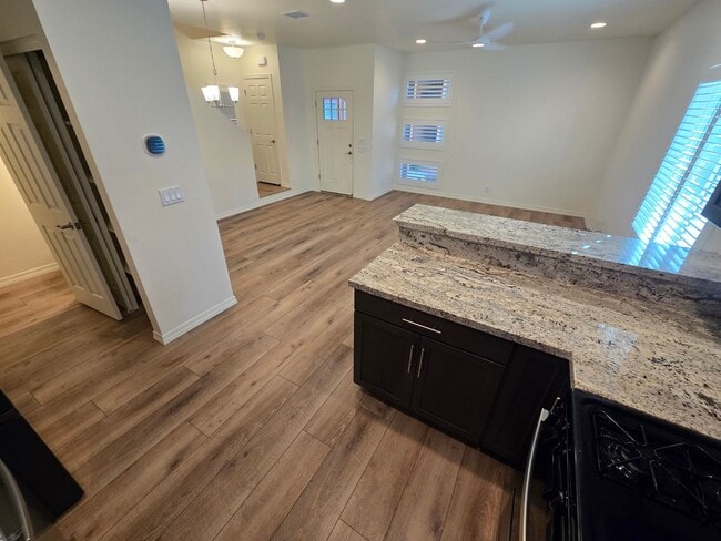 Building Photo - Beautiful, Newly-Built, Townhouse w/A/C & ...