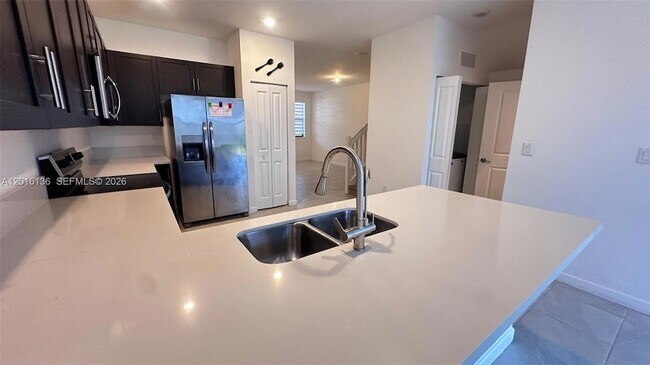 Building Photo - 13420 SW 287th Ter