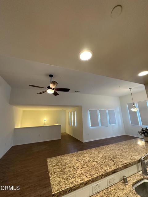 Building Photo - 1016 Los Angeles Ave