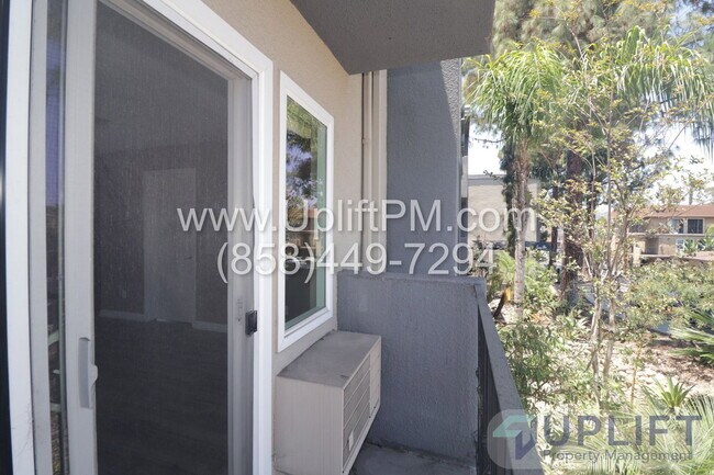 Building Photo - 4860 Rolando Ct