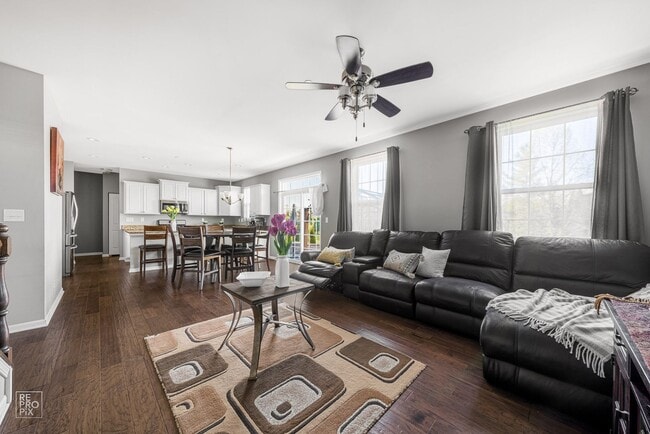 Building Photo - COMING SOON - WINSTON HOME LOCATED IN VISTA RIDGE IN GURNEE!