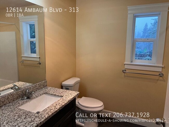 Building Photo - 12614 Ambaum Blvd SW