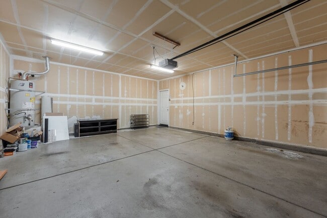 Building Photo - 2805 Tree Swallow Cir