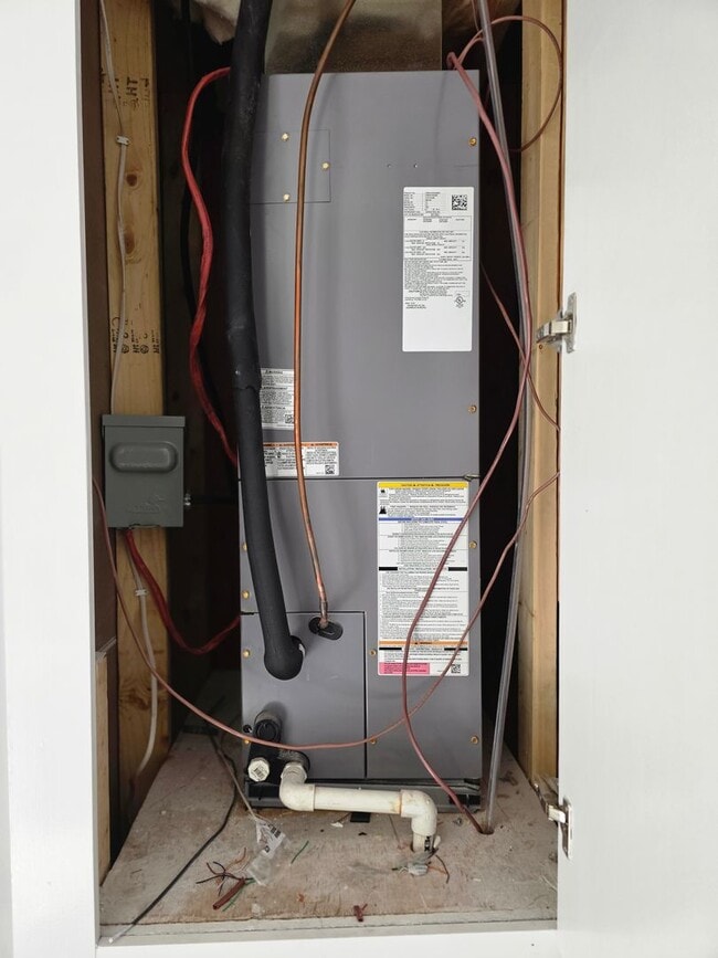 Building Photo - Ragland