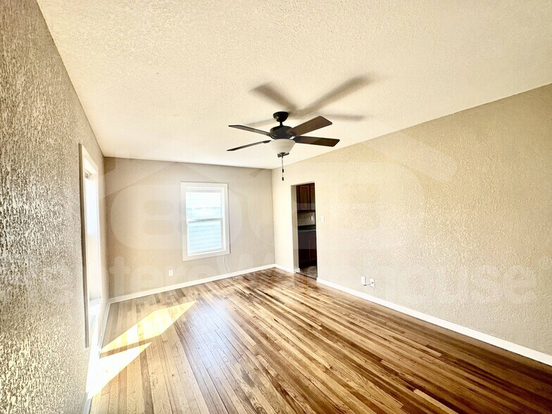 Building Photo - 1512 Beaver Ave