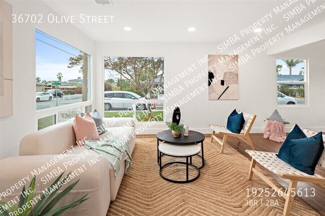 Building Photo - 36702 Olive St