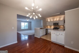 Building Photo - 4084 Howell Park Rd