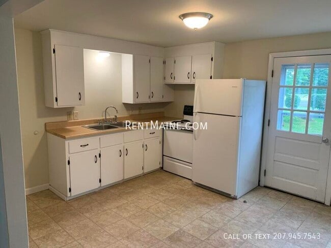 Building Photo - 21 Yale St