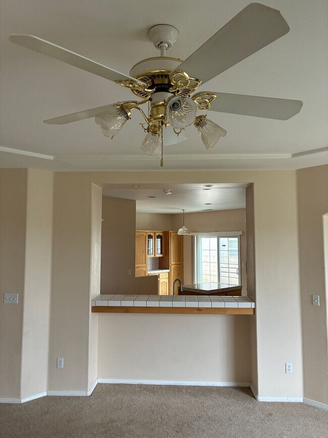 Building Photo - 3 Bedroom 2 Bath Home in Cul-De-Sac