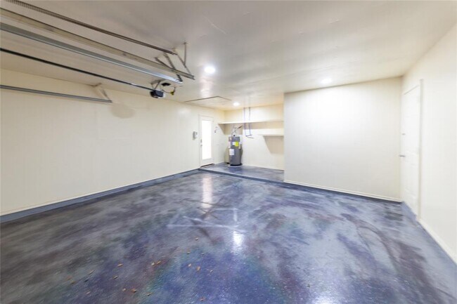 Building Photo - 22538 Market Square Ln