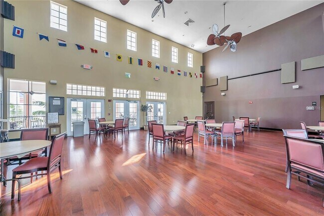 Building Photo - 5030 Starfish Dr SE