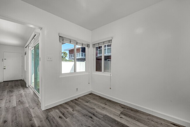 Building Photo - 3706 Redondo Beach Blvd