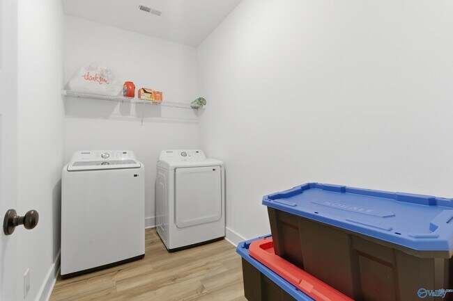 Building Photo - 7718 Emma Ann Wy NW