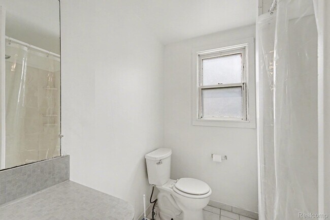 Building Photo - 434 N Hamilton St