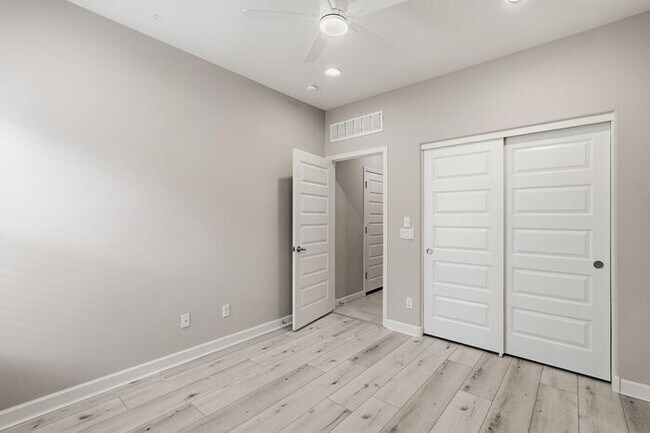Building Photo - 9684 N Texas Ebony Ln