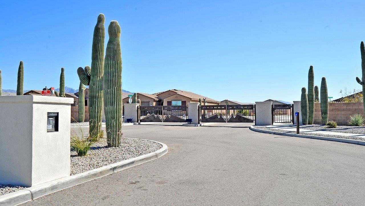 Building Photo - 5578 W Lazy Farm Dr