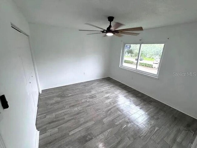 Building Photo - 14516 Seaford Cir