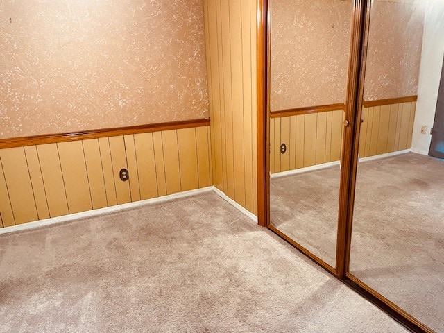 Building Photo - 2424 Oakmere Dr