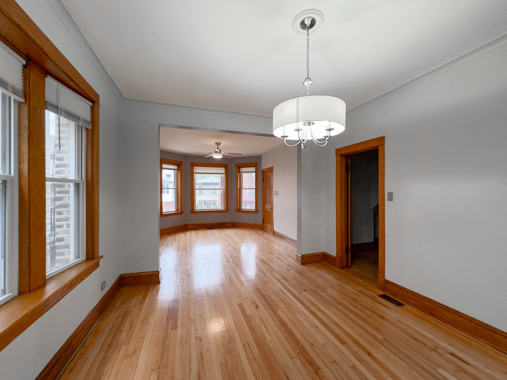 Building Photo - 4322 W Kamerling Ave