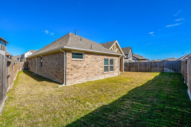 Building Photo - 18331 Pedernales Springs Dr