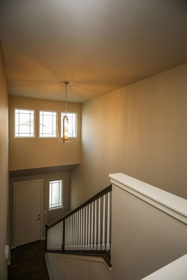 Building Photo - 4 Bedroom Home in Wellington