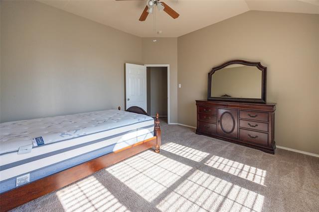 Building Photo - 9216 Sterling Gate Dr