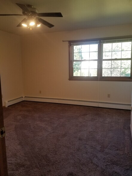 Building Photo - 78 Lower Newtown Rd